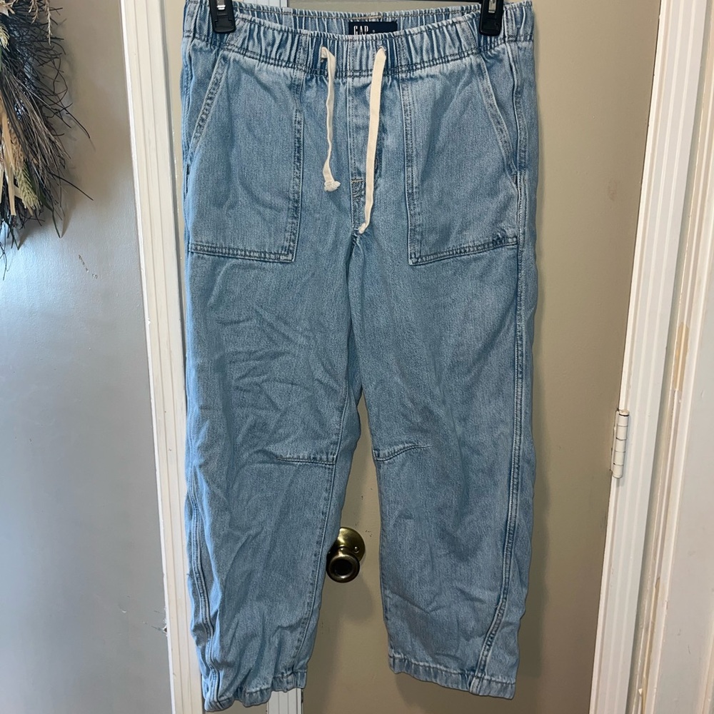 GAP Pull-On Barrel Jeans - Picture 4 of 8